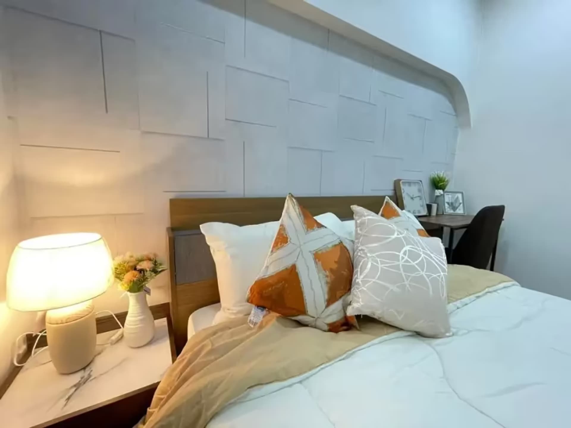 1 Bedroom Condo - Image 3