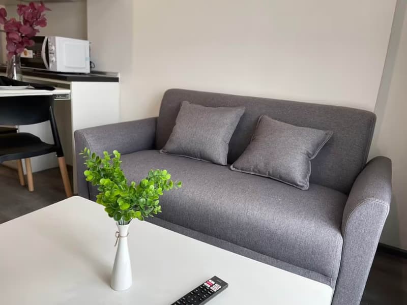 1 Bed Condo for Rent and Sale  Near Hua Mak ARL