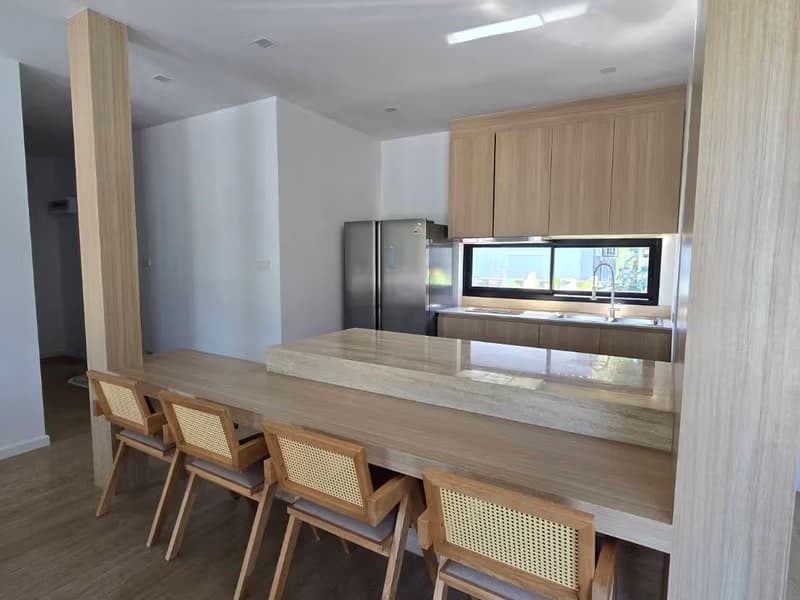 3 Bed House for Rent and Sale in Hang Dong