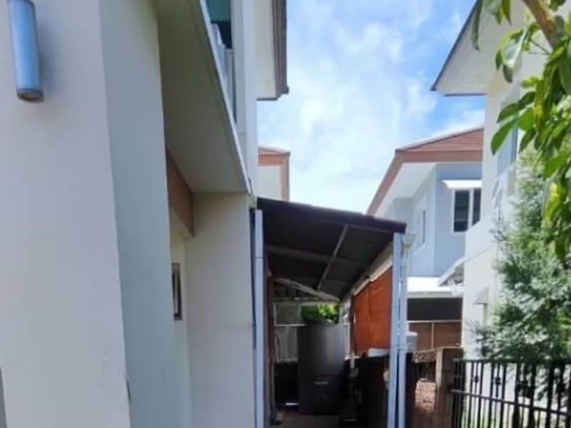 3 Bed House for Rent in Mueang Samut Prakan