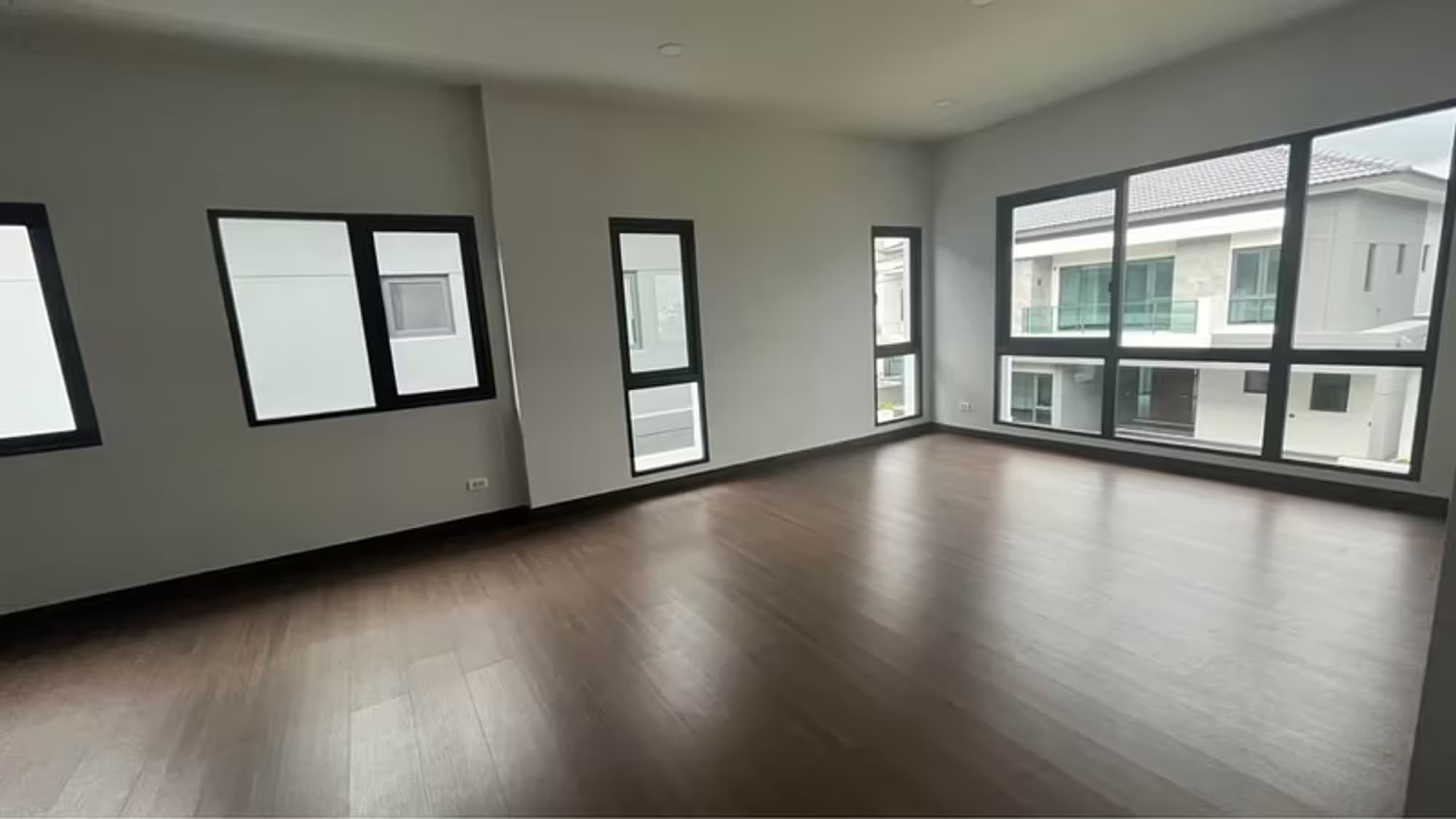 House for Sale in Bang Phli. - Image 5