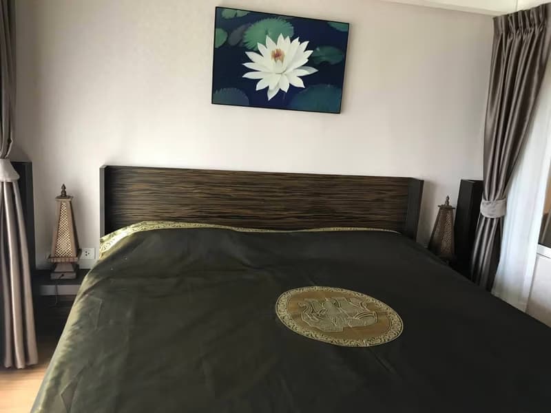 1 Bed Condo for Rent and Sale  Near Asok BTS