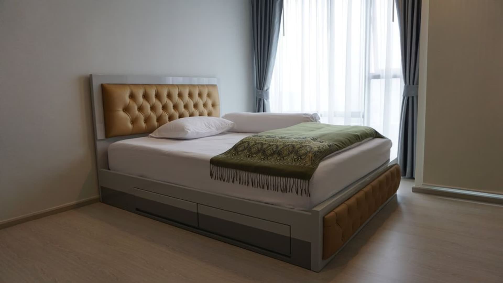 Condo for Rent at RHYTHM Asoke   - Image 1