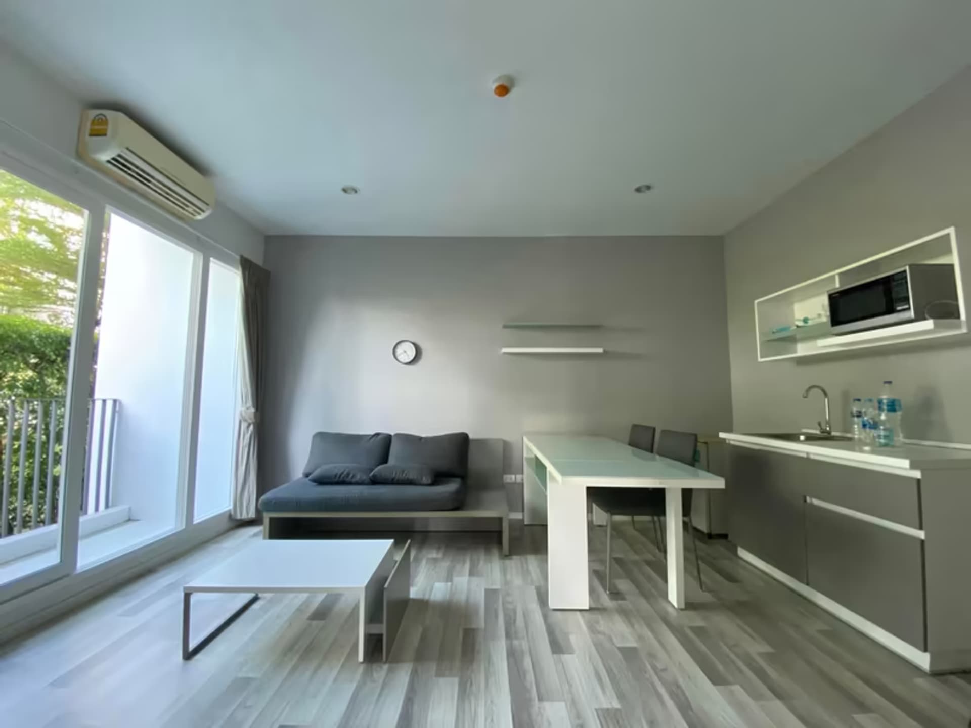  - Image 2