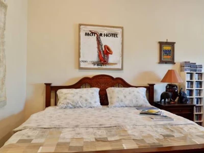 6 Bed House for Sale in Saraphi District