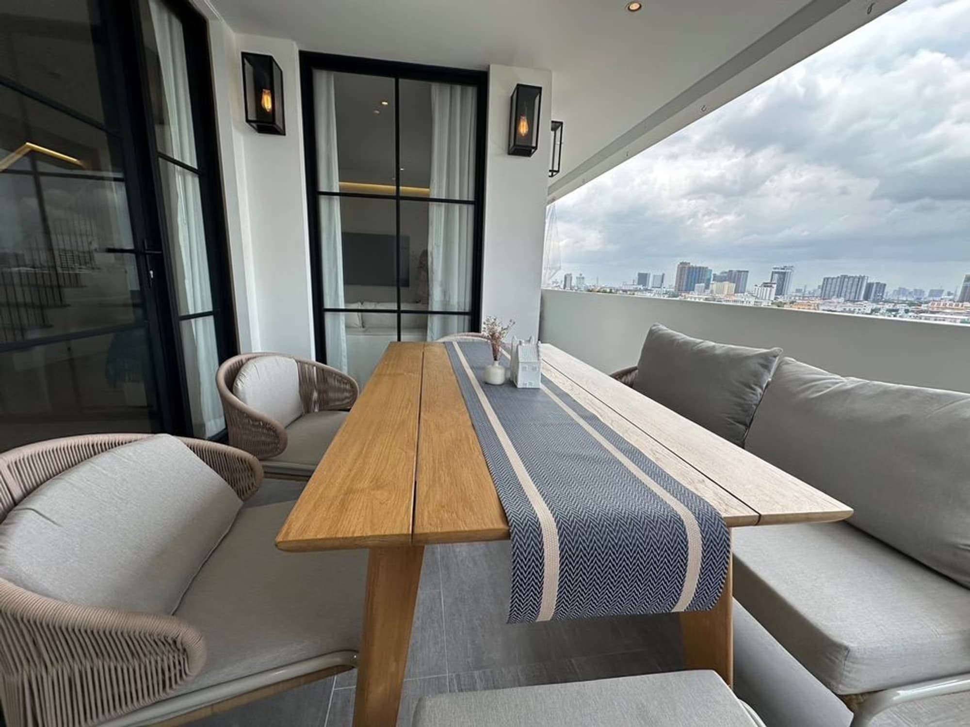 3 Bed Condo for Rent in Watthana - Image 2