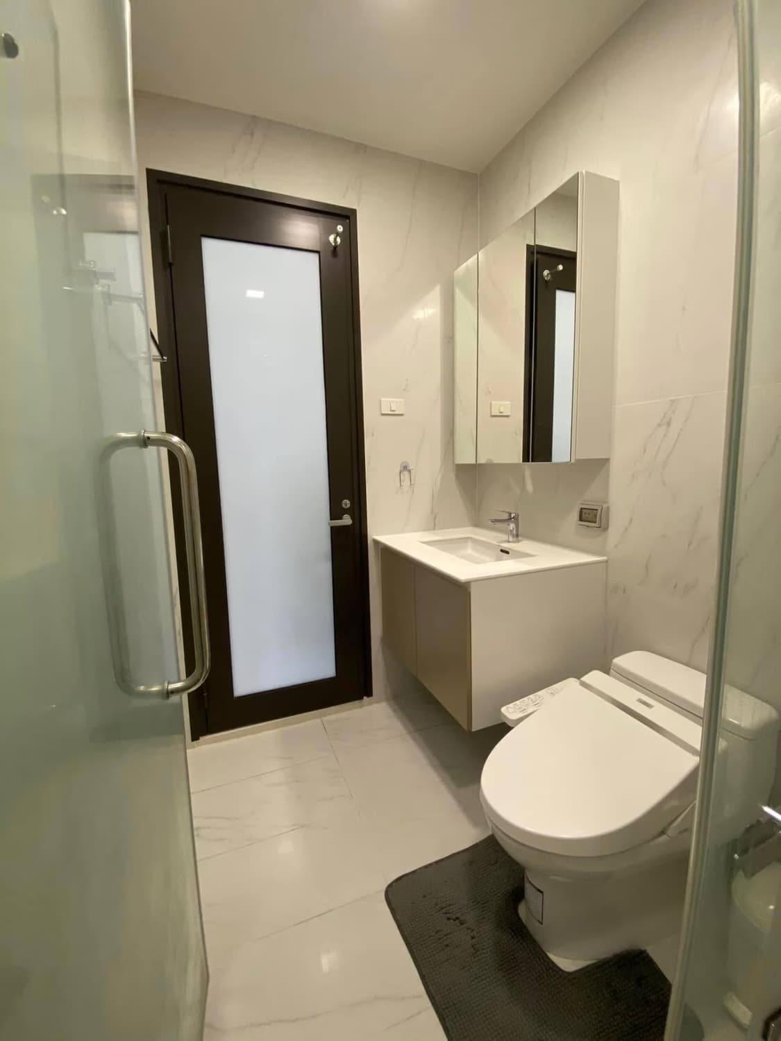 1 Bed Condo for Sale in Ratchathewi - Image 7