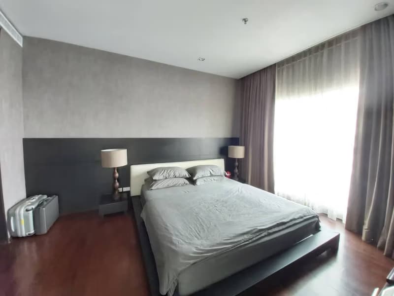 2 Bed Condo for Sale in Watthana