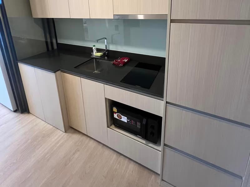 1 Bed Condo for Rent and Sale in Huai Khwang