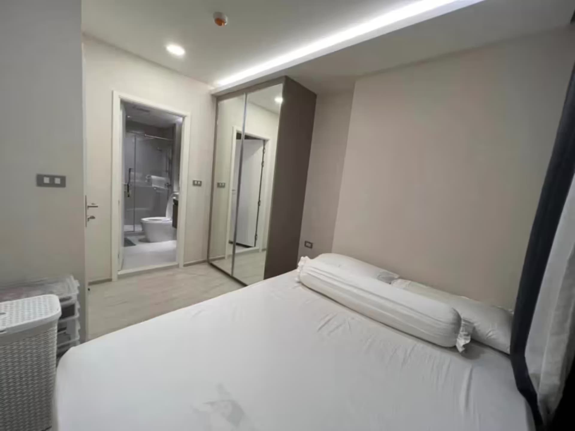 2 Bedroom Condo - Image 9