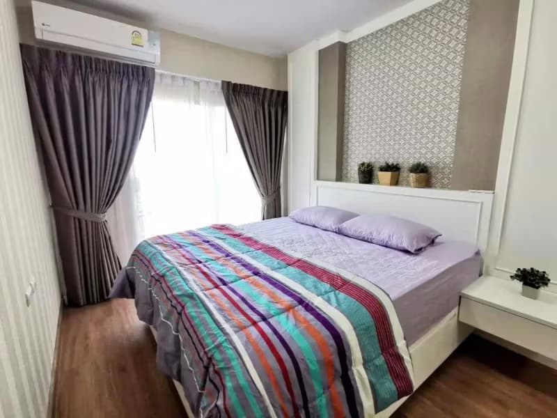1 Bedroom Condo