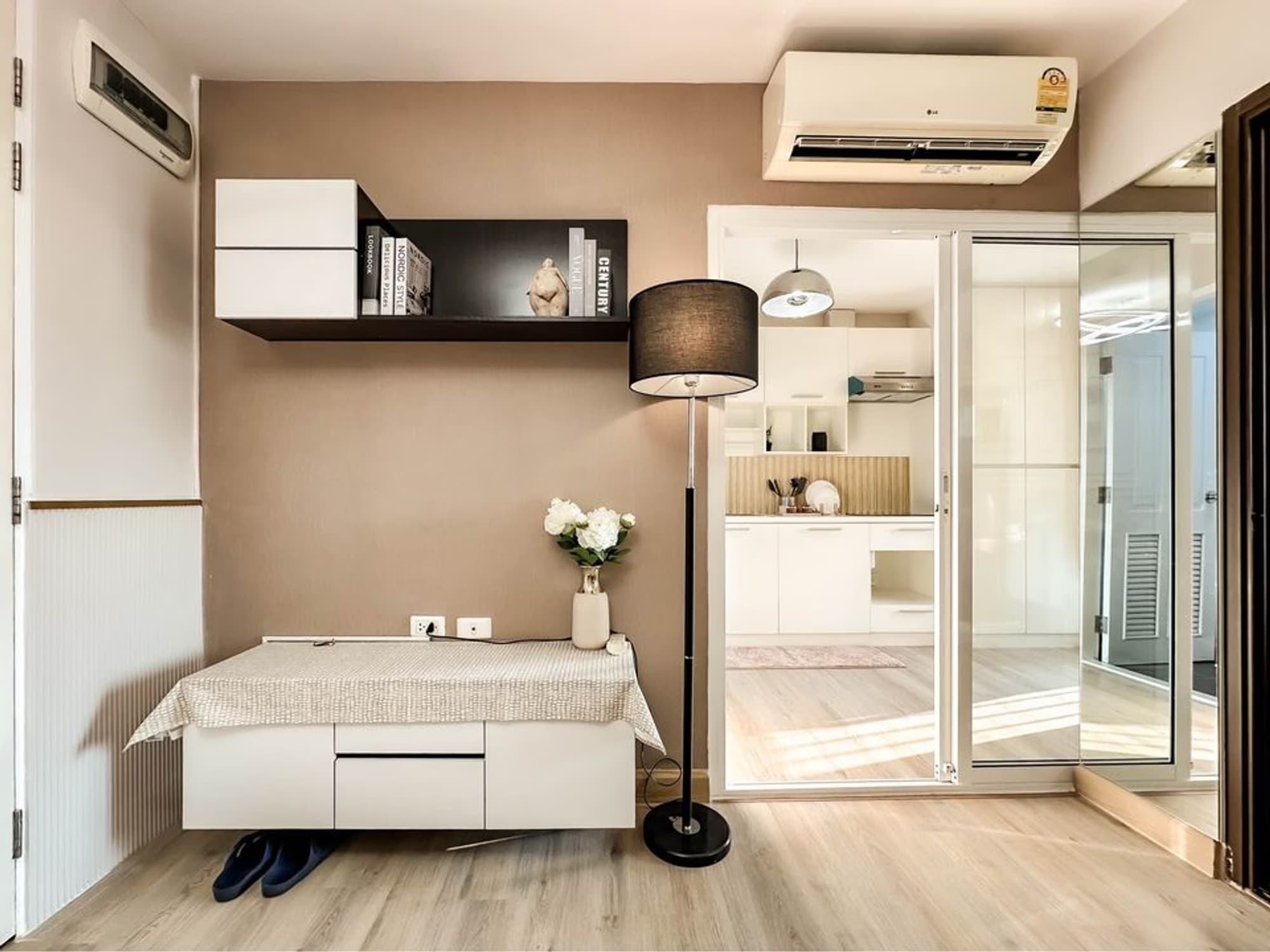 1 ห้องนอน Condo สำหรับ ขาย ใกล้ Bang Na BTS - Image 7