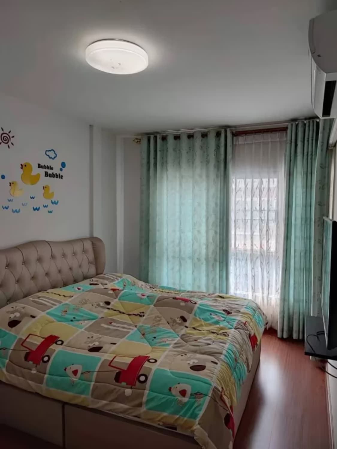 3 Bedroom House - Image 2