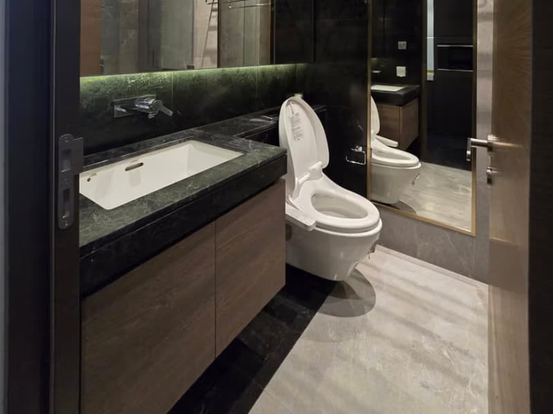 1 Bed Condo for Rent and Sale in Pathum Wan