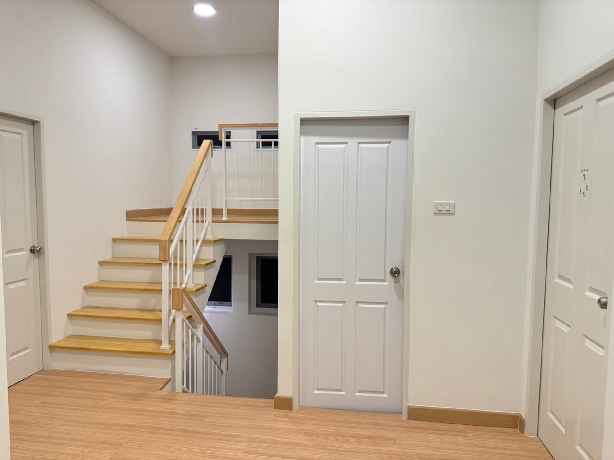 3 Bed House for Rent in Saraphi - Image 16