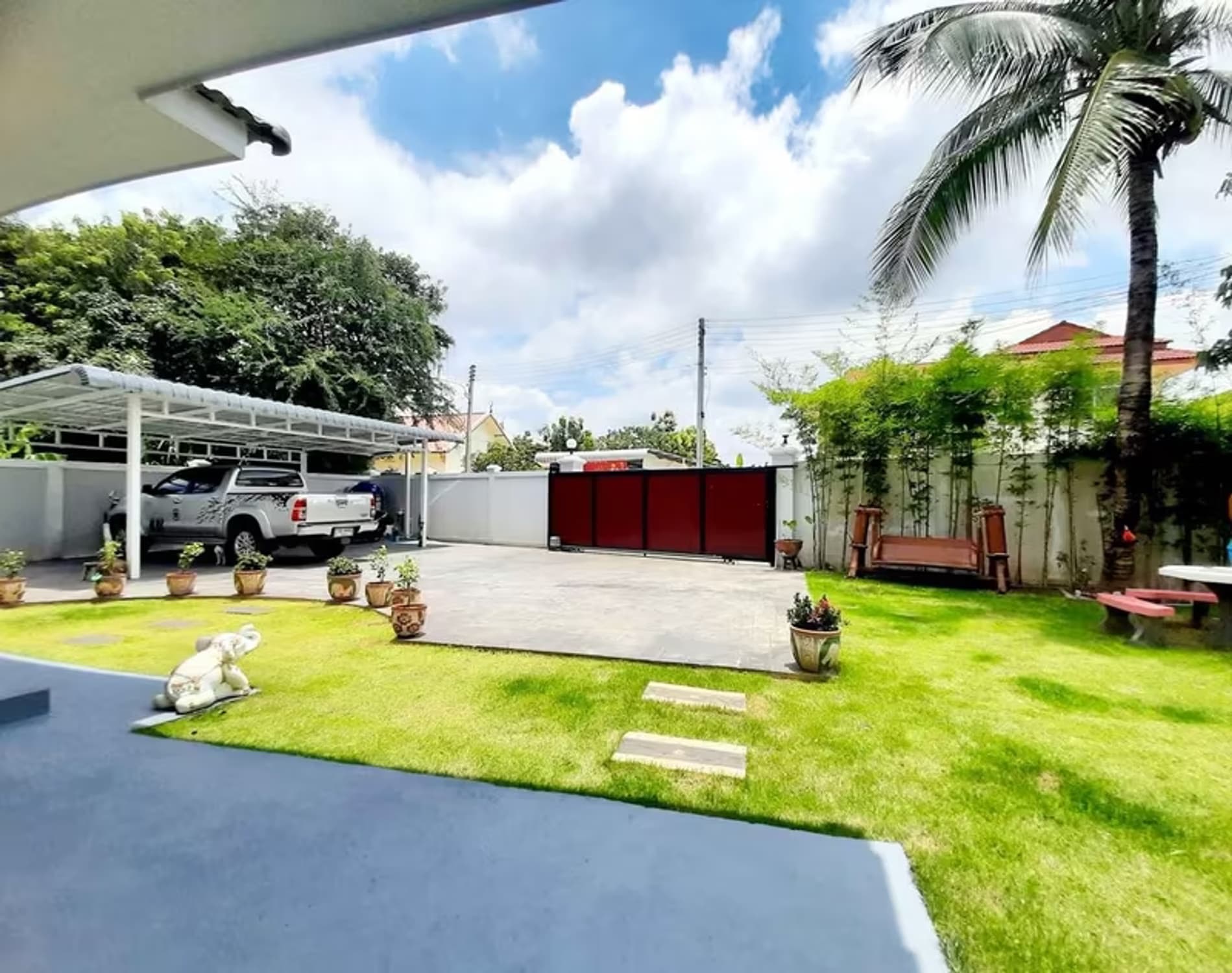 7 Bedroom House - Image 6