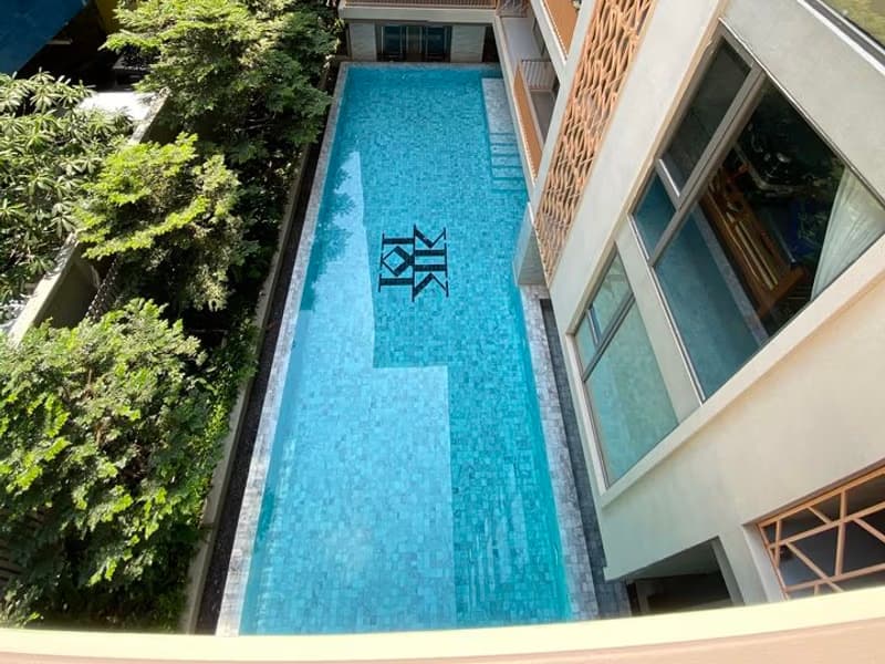 2 Bed Condo for Rent  Near National Stadium BTS