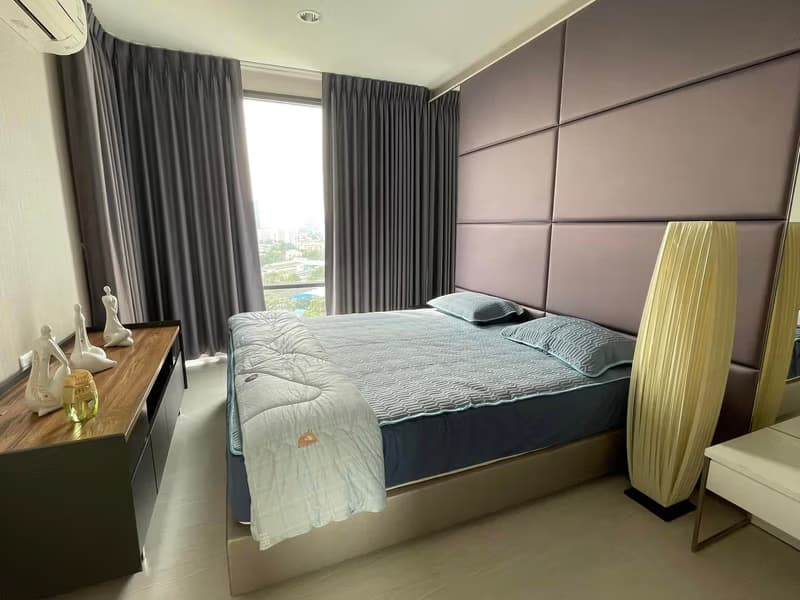 1 Bed Condo for Rent and Sale in Khlong Toei