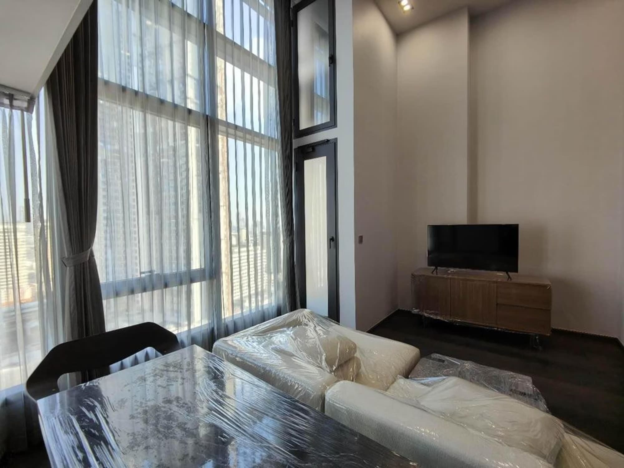 1 Bedroom Condo - Image 9