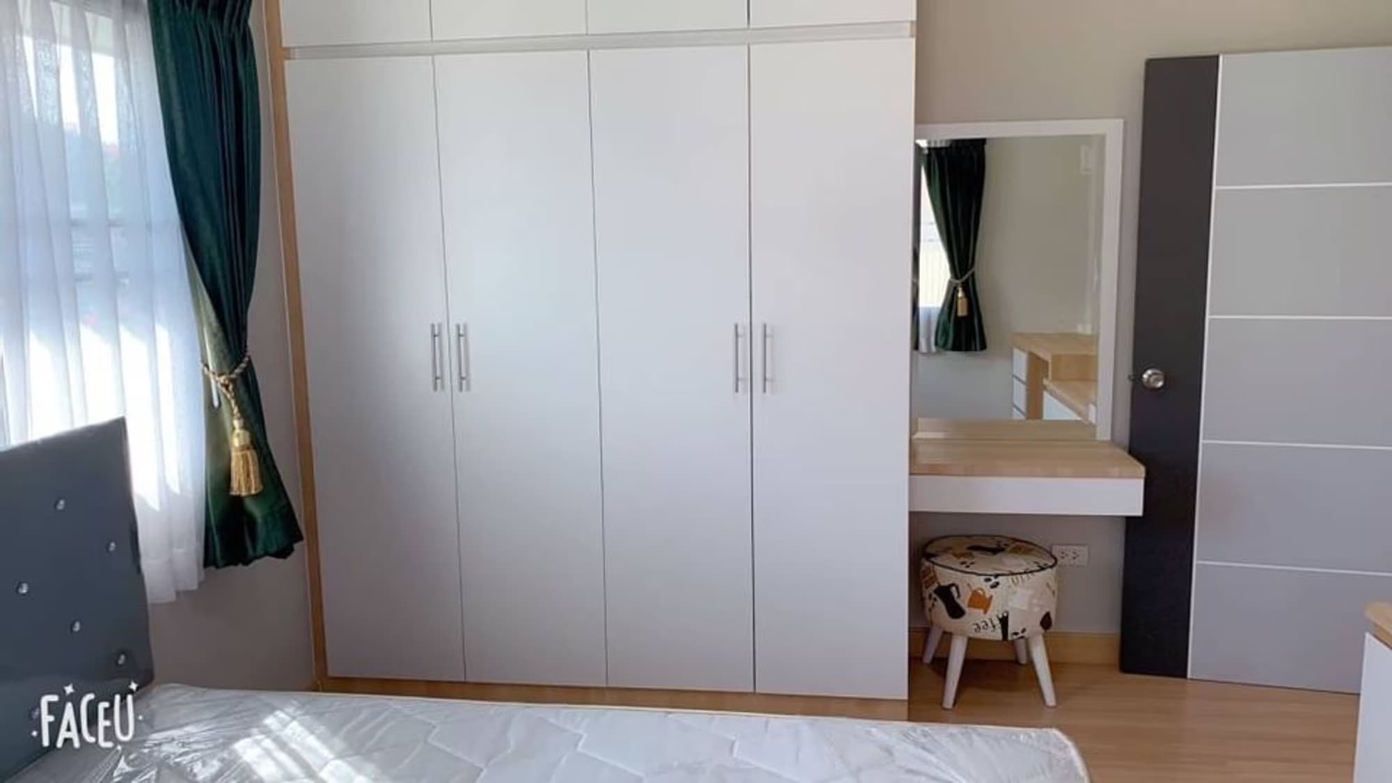  - Image 8