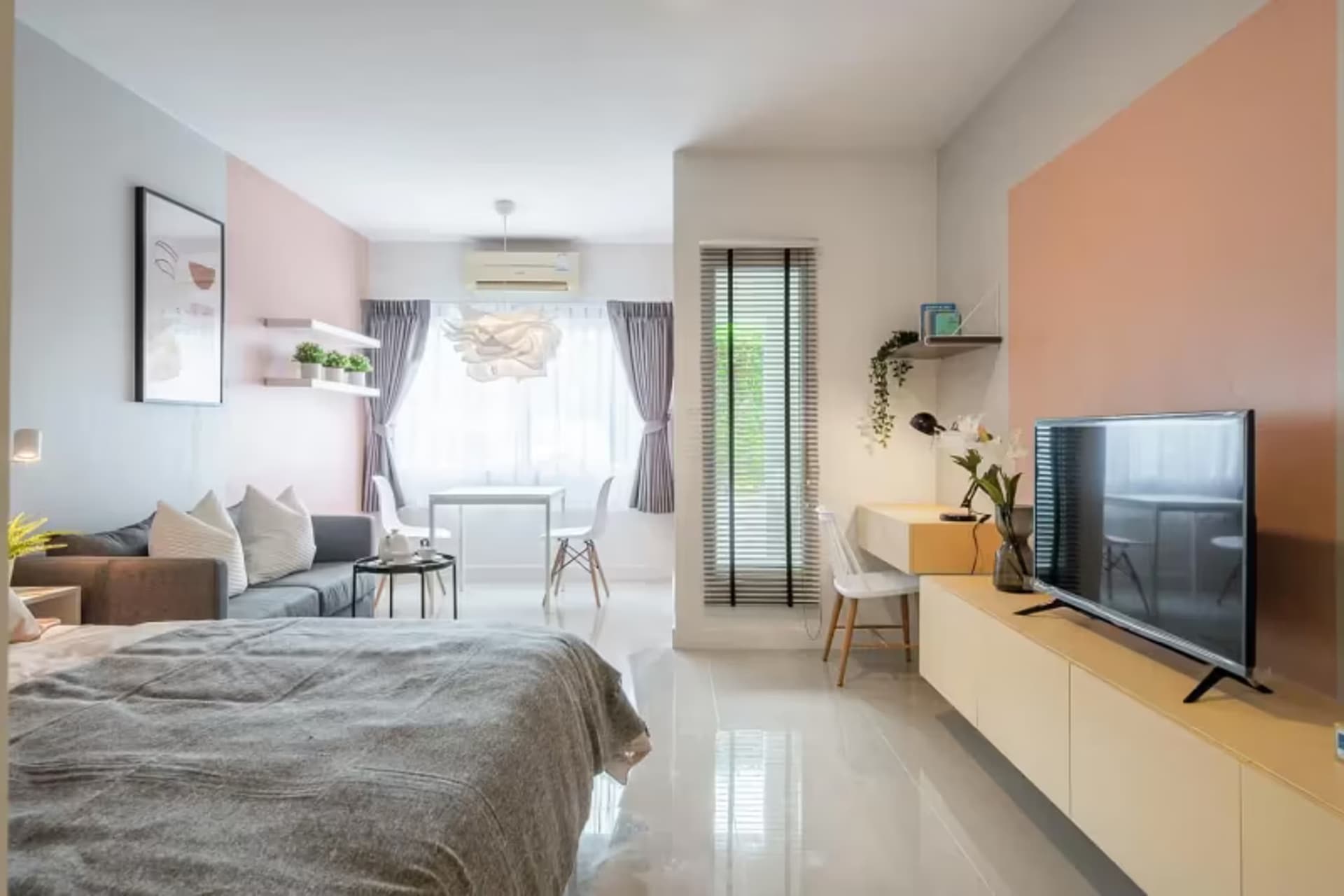Studio for Rent in Suan Luang - Image 2