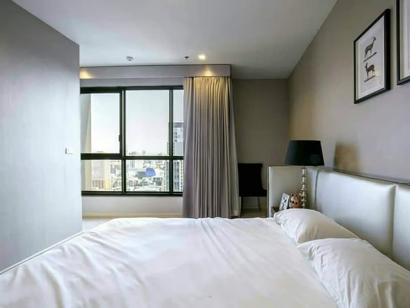 HQ Thonglor by Sansiri