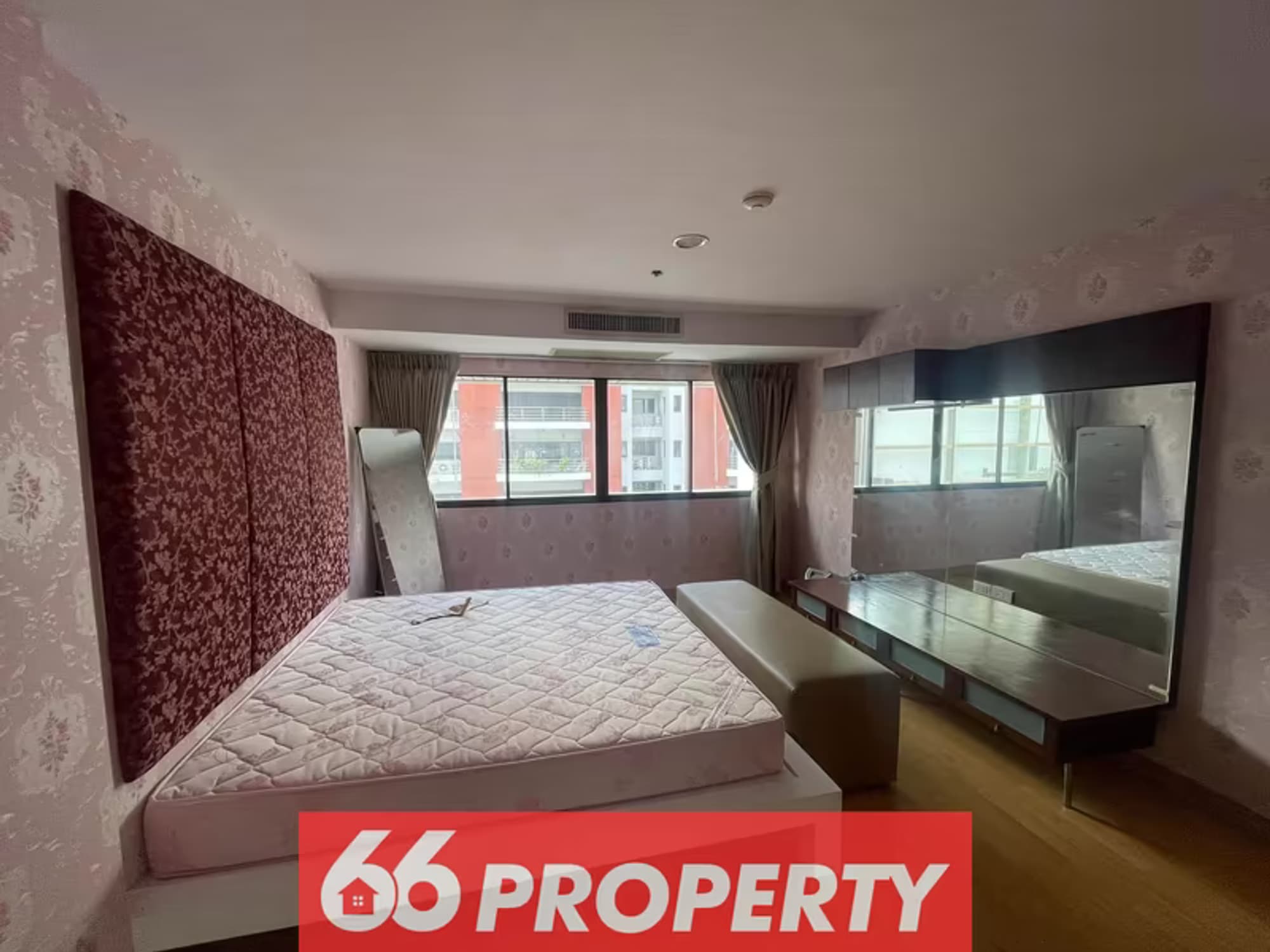 1 Bedroom Condo - Image 2