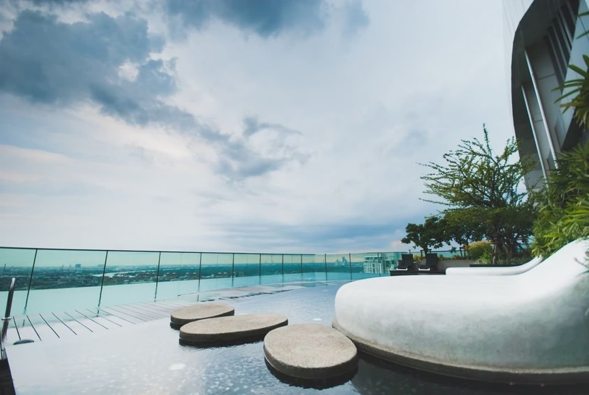 Condo for Rent at Rhythm Sukhumvit 44/1 - Image 5