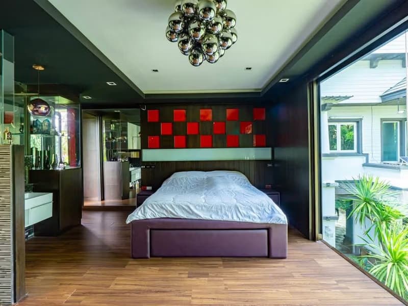 5 Bed House for Sale in Prawet