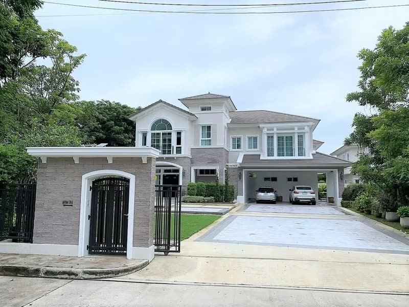  House for Sale in Suthep, Mueang Chiang Mai.