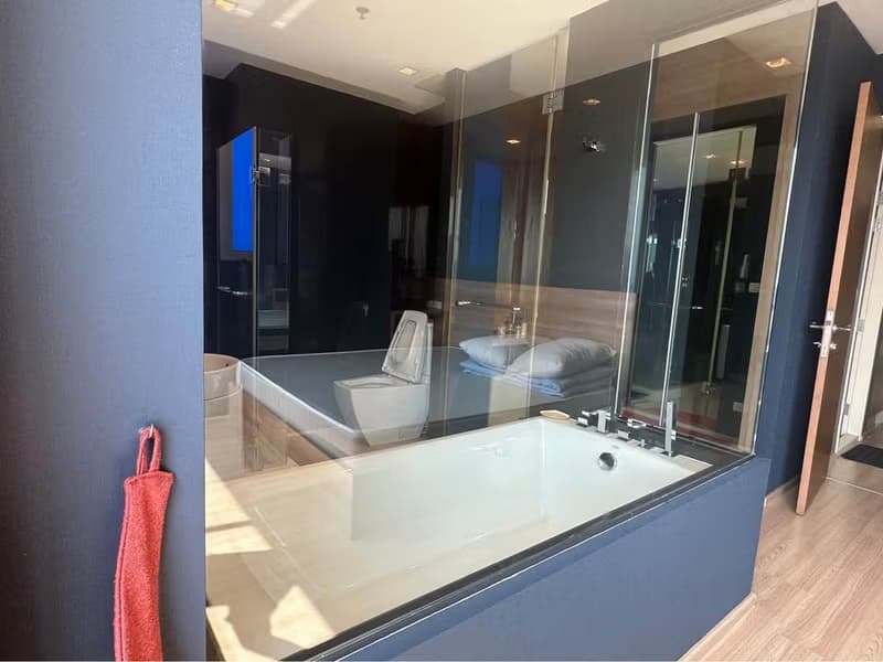 2 Bed Condo for Sale in Phaya Thai
