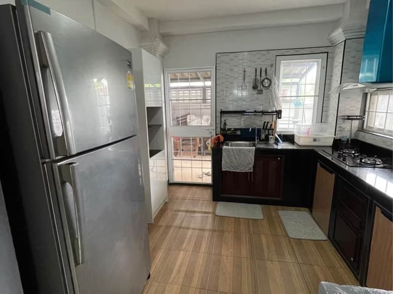 4 Bed House for Rent in Hang Dong