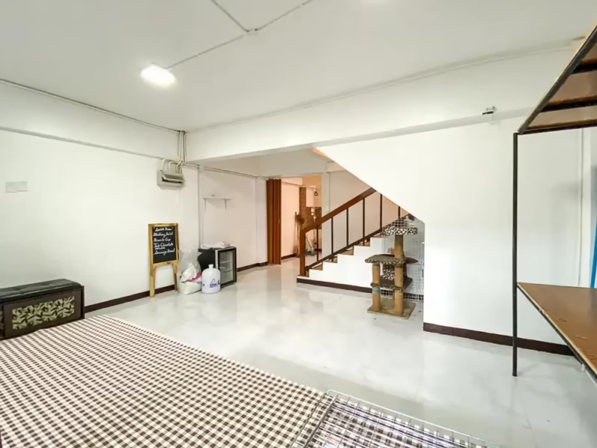 2 Bedroom House - Image 3