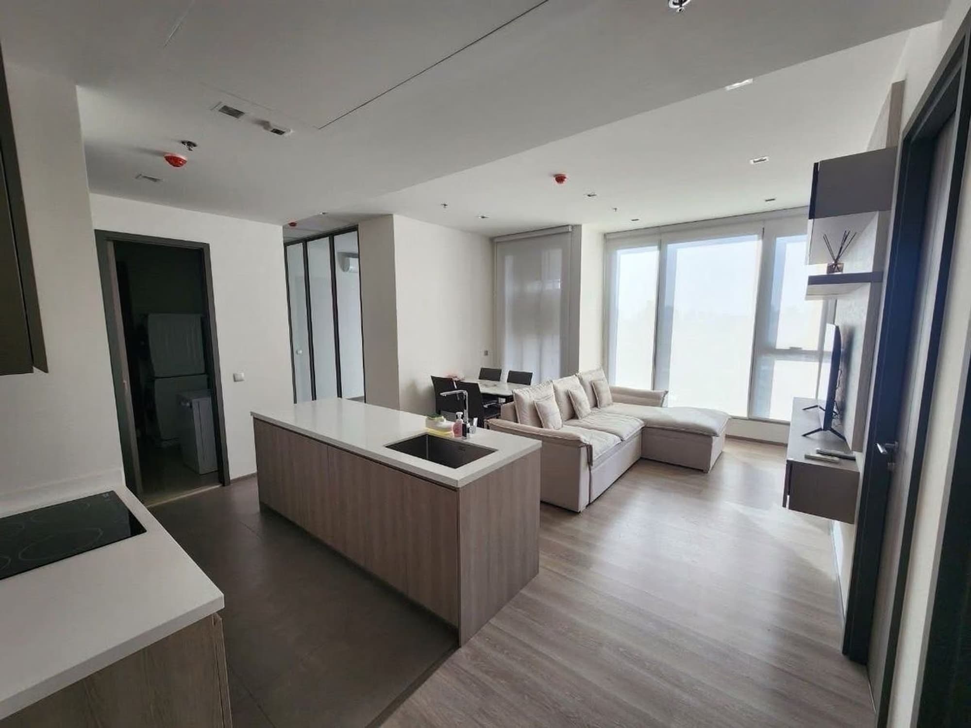 3 Bed Condo for Rent in Bang Kho Laem - Image 2