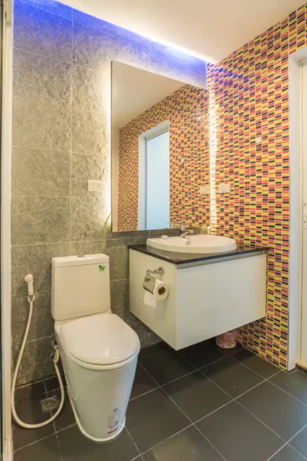 1 Bedroom Condo - Image 6