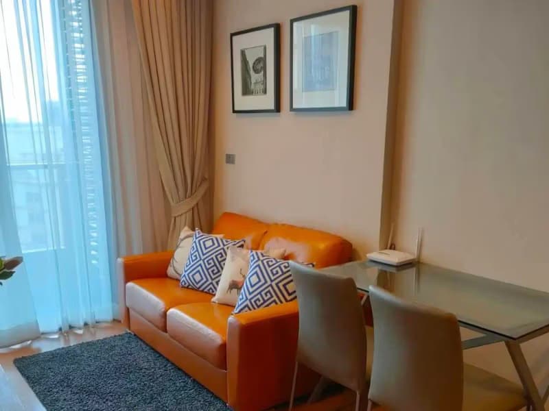 1 Bedroom Condo