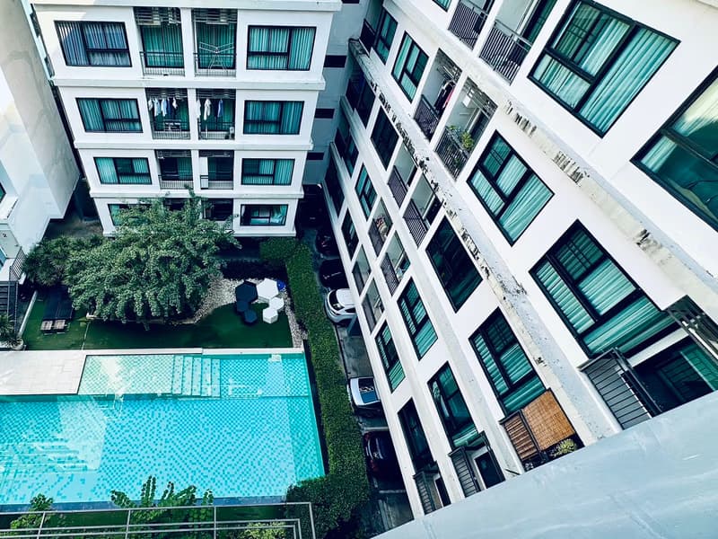 Condo for Sale at Villa Lasalle