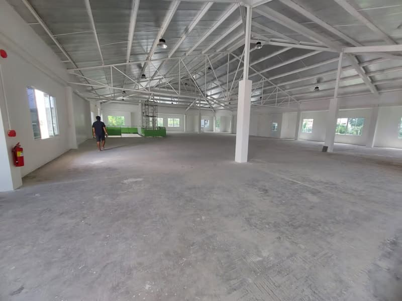 Studio Commercial for Rent in Bang Na