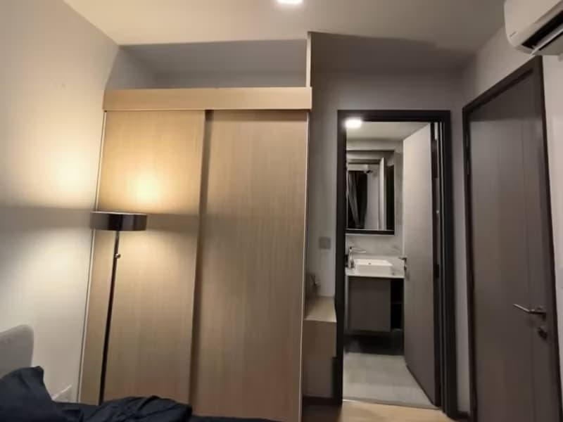 Taka Haus Ekkamai 12