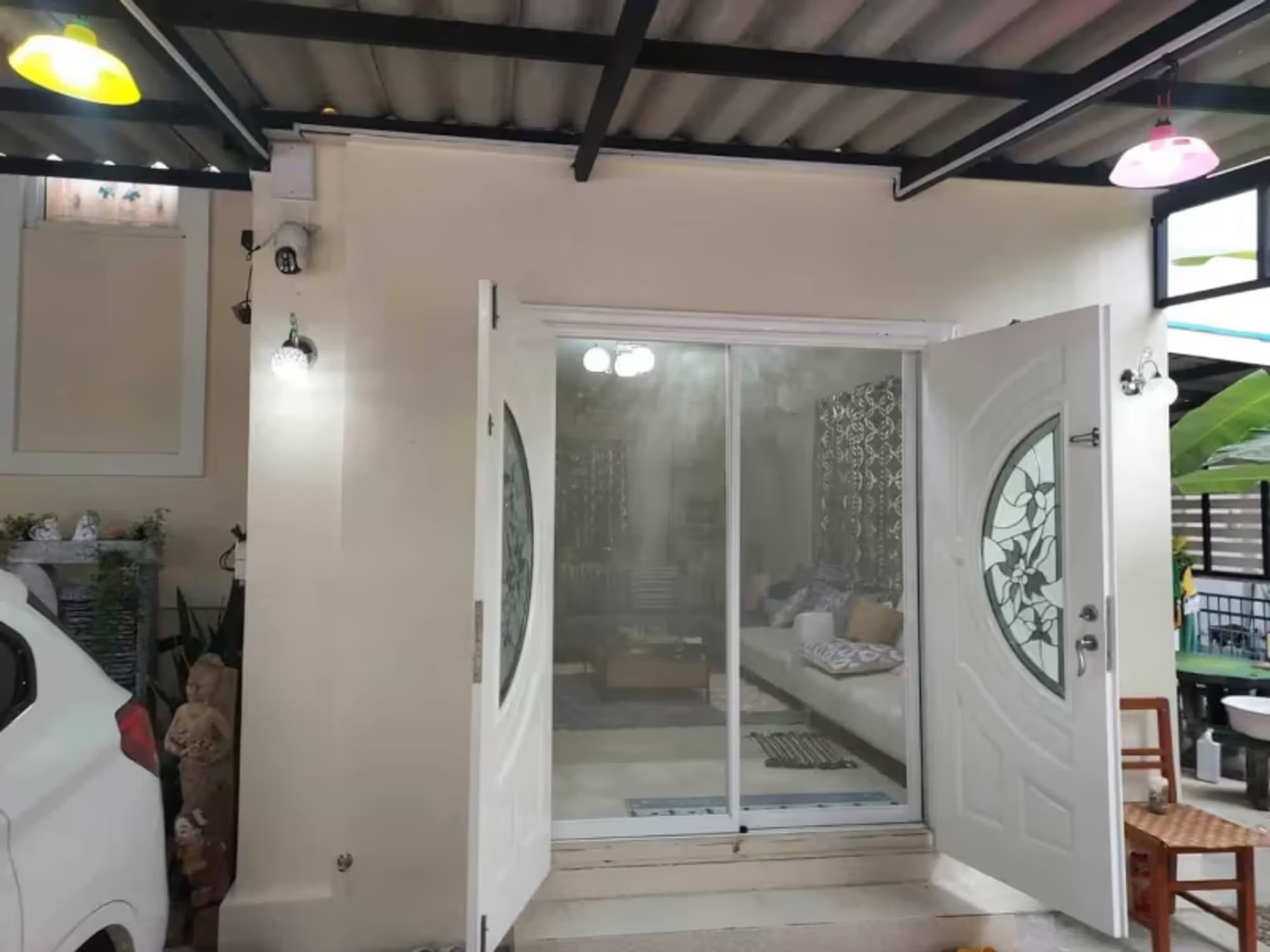 4 Bedroom House - Image 5