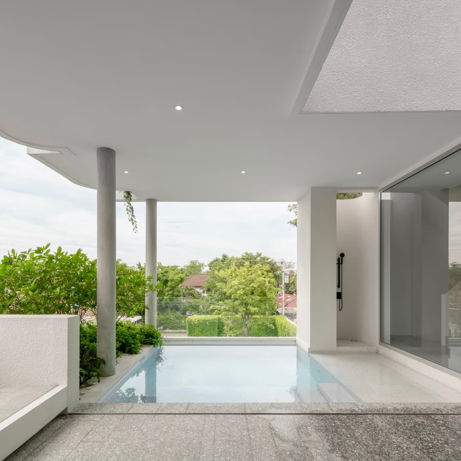 3 Bedroom House - Image 2