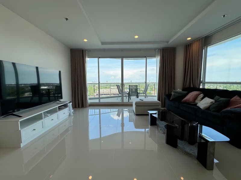 3 Bed Condo for Rent and Sale in Yan Nawa