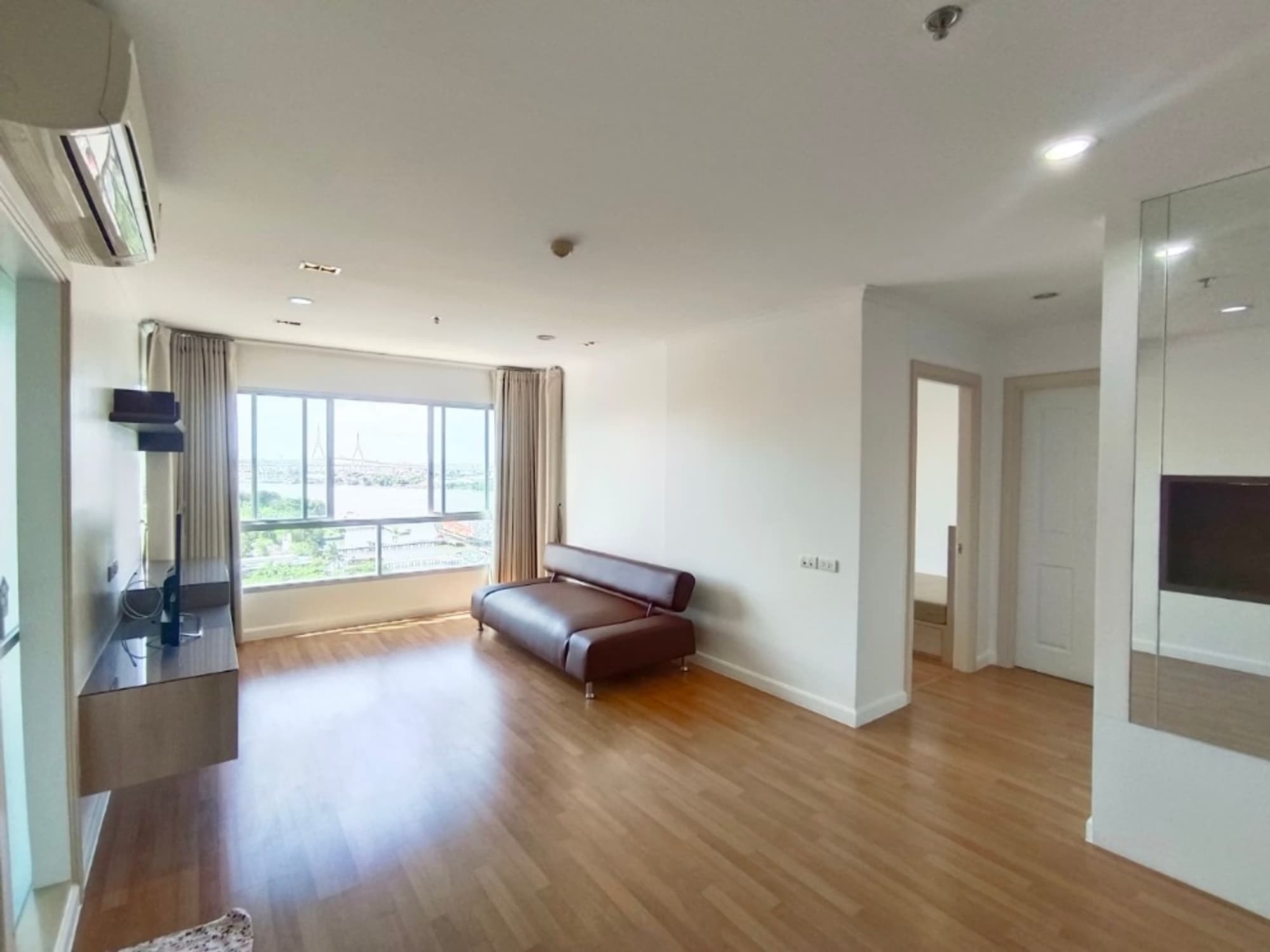 2 ห้องนอน Condo สำหรับ จำหน่าย ใน ยานนาวา - Image 3