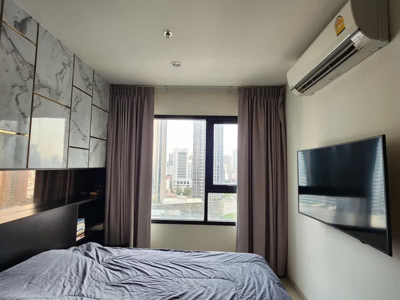 Condo for Rent at Life Asoke