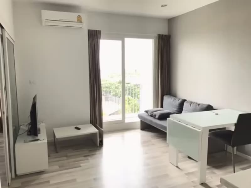 1 Bedroom Condo