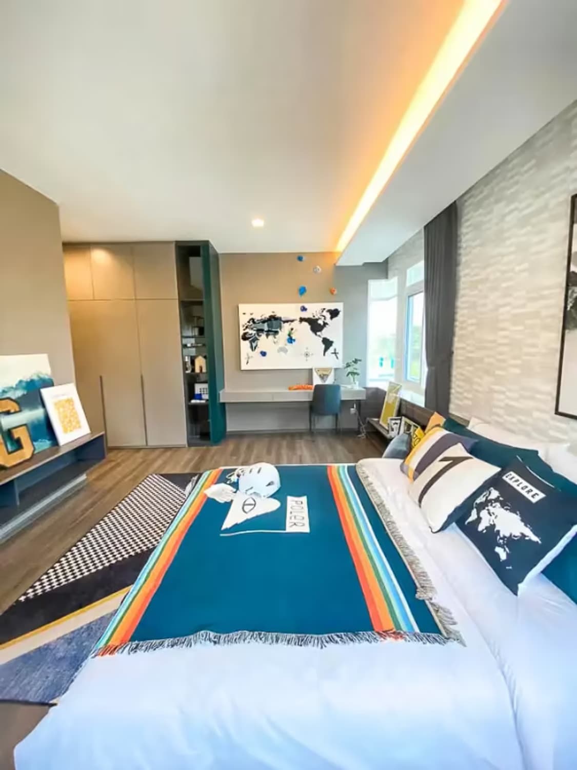 4 Bedroom House - Image 31