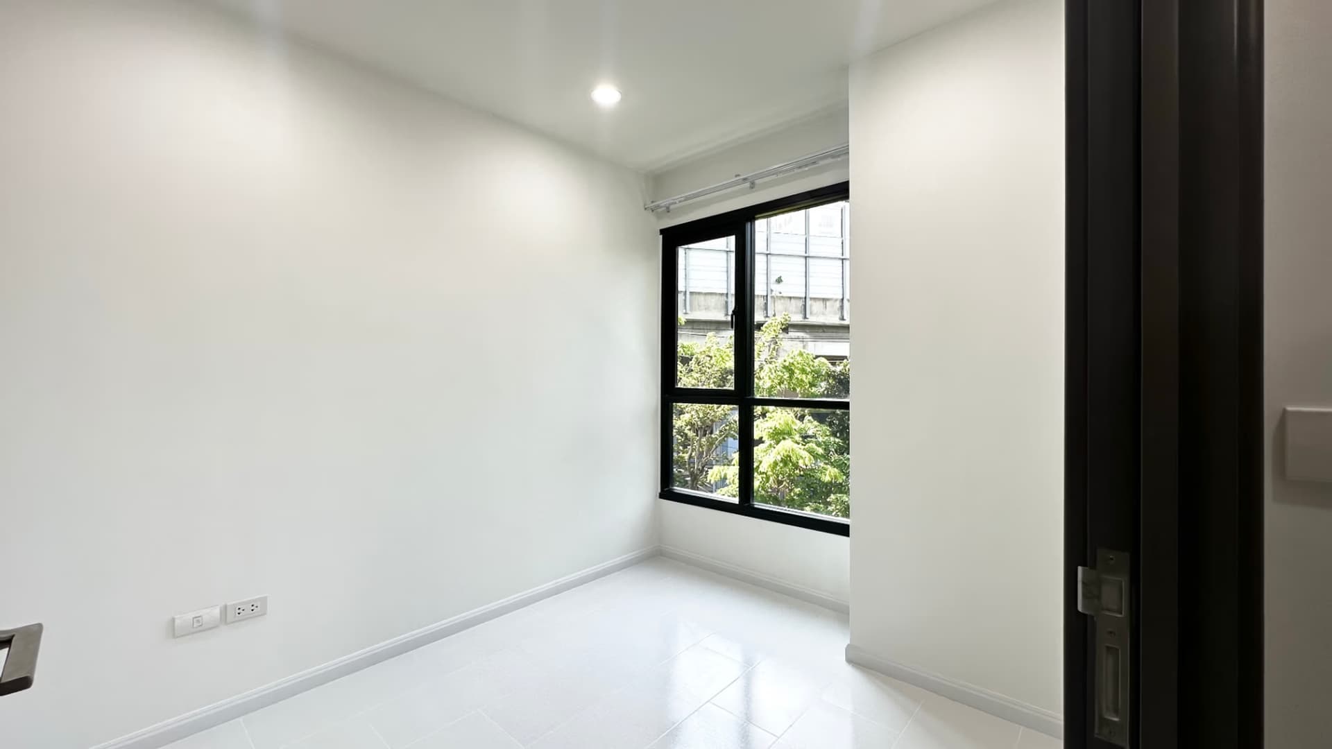 2 Bed Condo for Sale in Watthana - Image 3