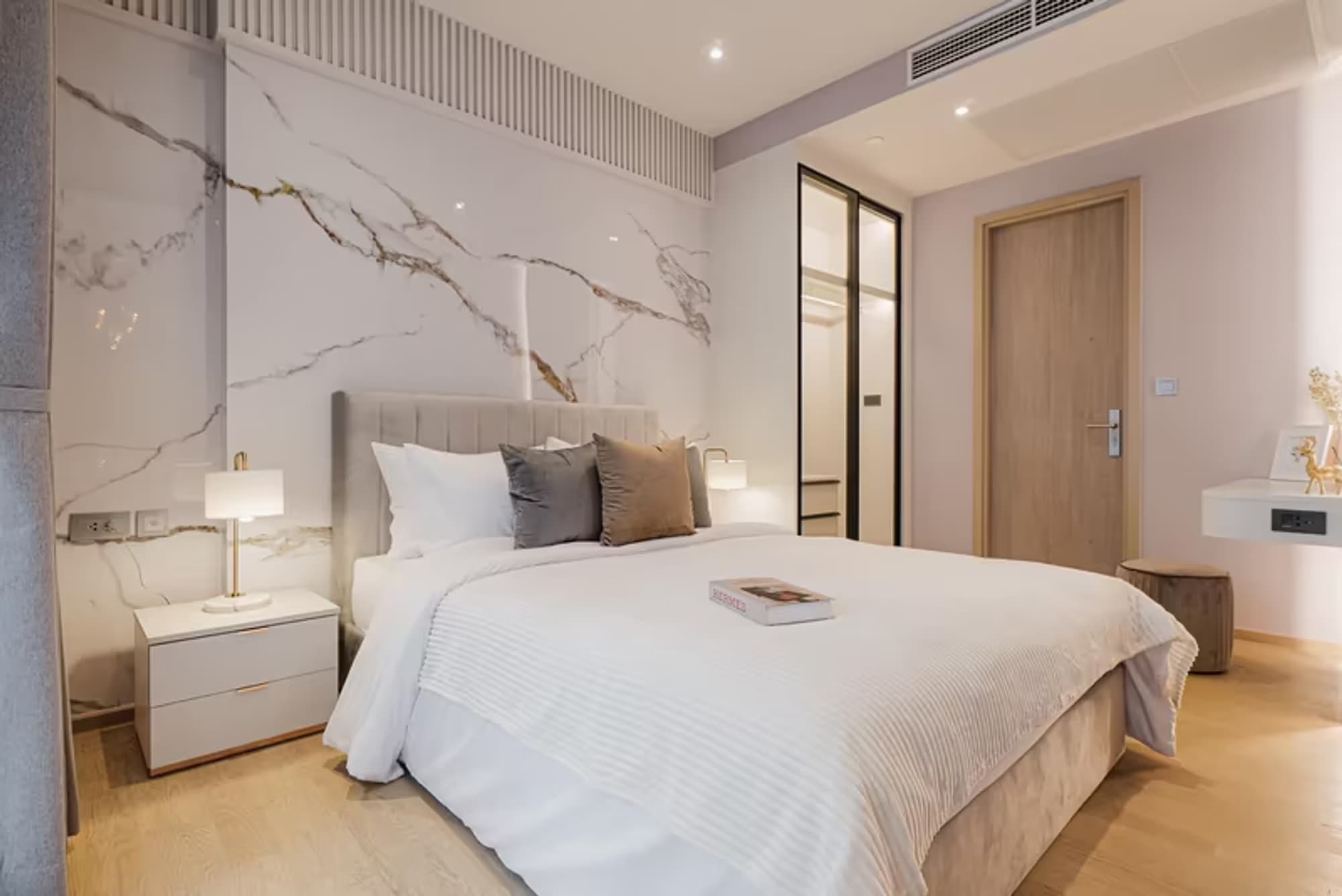 1 Bedroom Condo For Rent At ASHTON Asoke - Rama 9 - Image 5