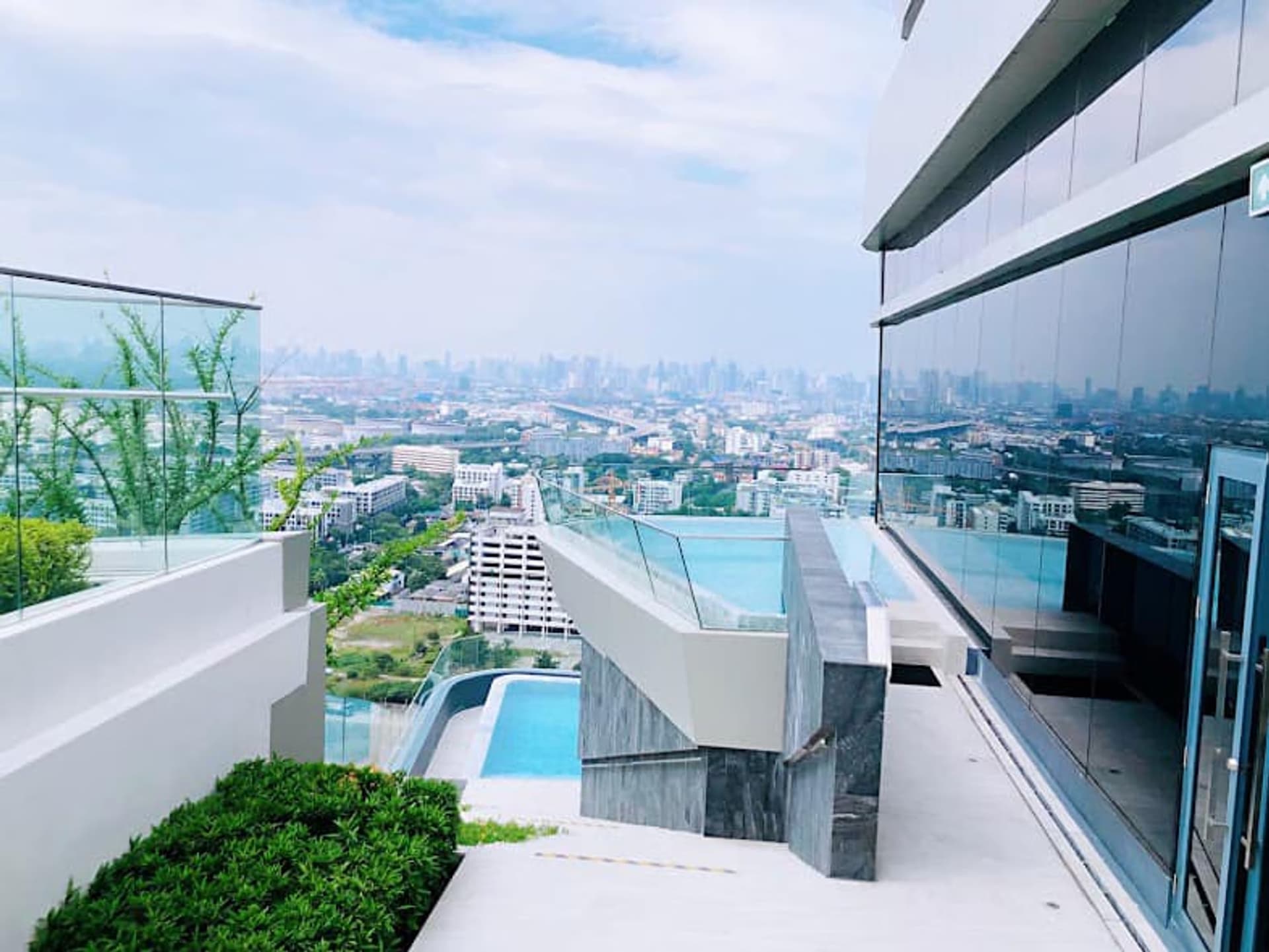 2 Bed Condo for Rent and Sale  Near Udom Suk BTS - Image 11