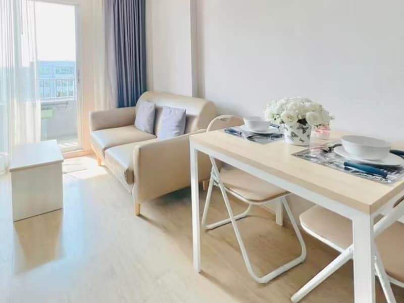 Condo for Rent at Elio Del Ray
